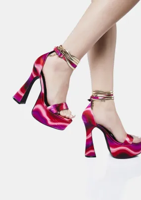 Hot Hypnotic Habits Chain Platform Heels