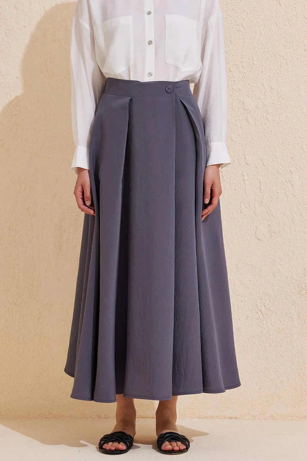 Pleated Flared Long Skirt Gray