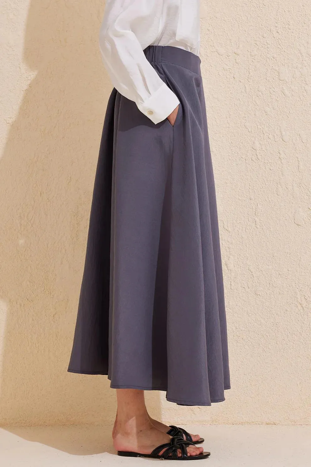 Pleated Flared Long Skirt Gray