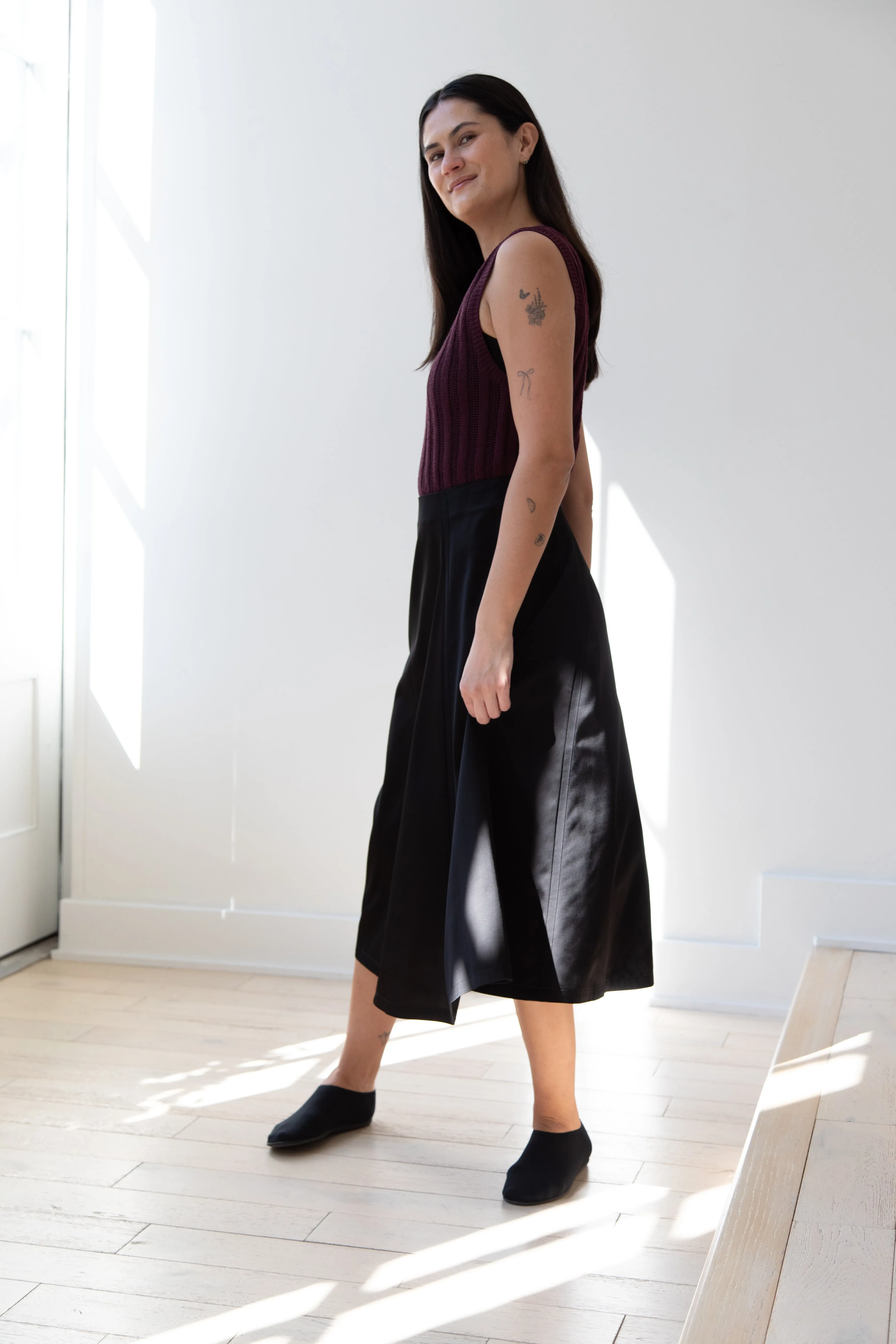 Sara Lanzi | Flared Skirt in Black