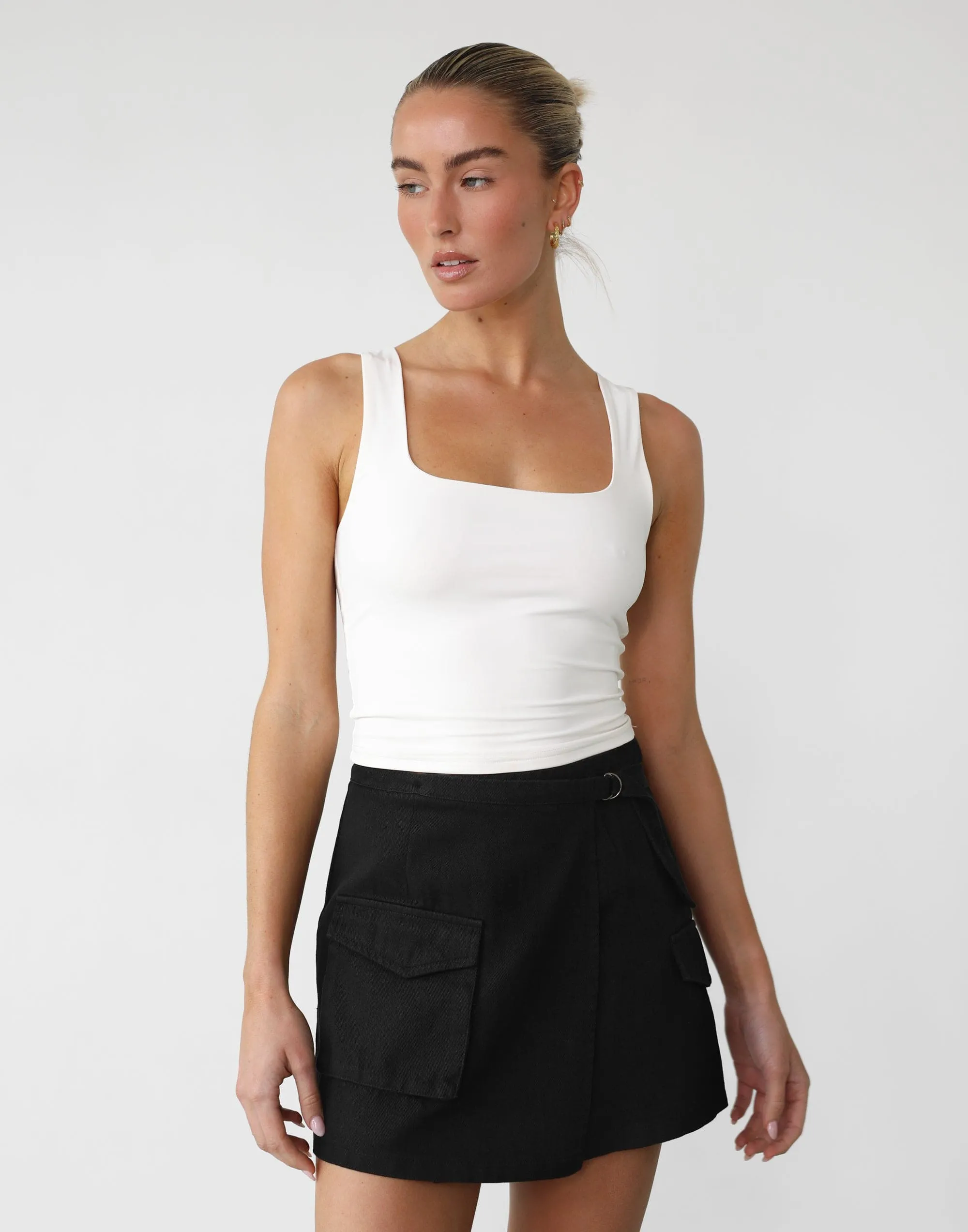 Scottie Mini Skirt (Black)